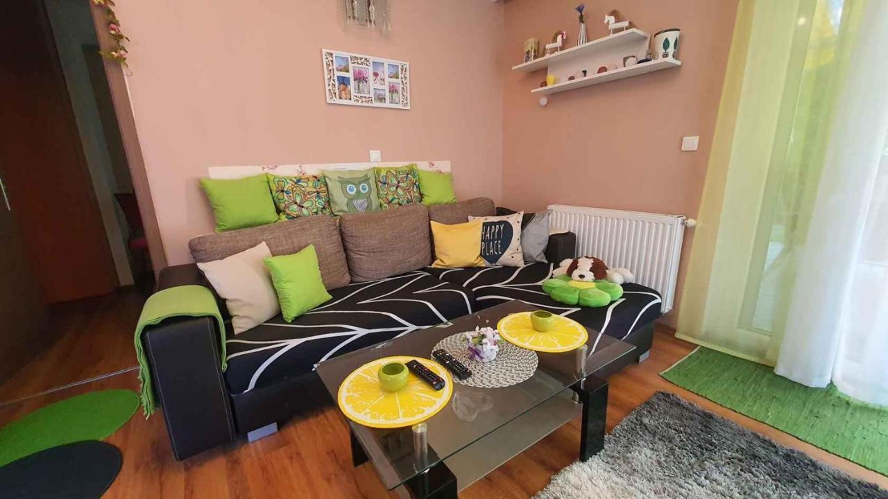 Zoeldlomb Apartman Шиофок Экстерьер фото